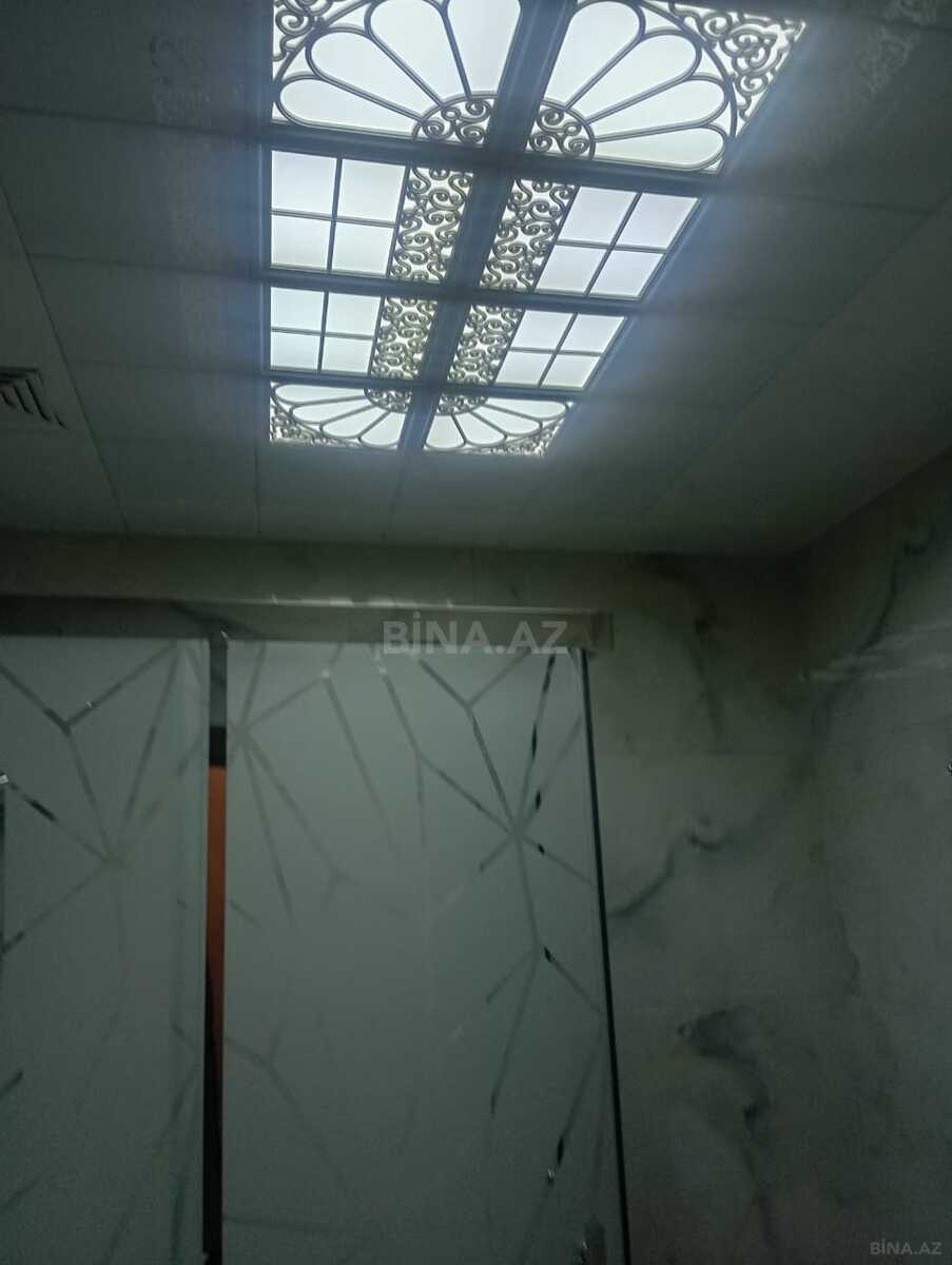 3 otaqlı Yeni tikili, Şah İsmayıl Xətai m., Bakı