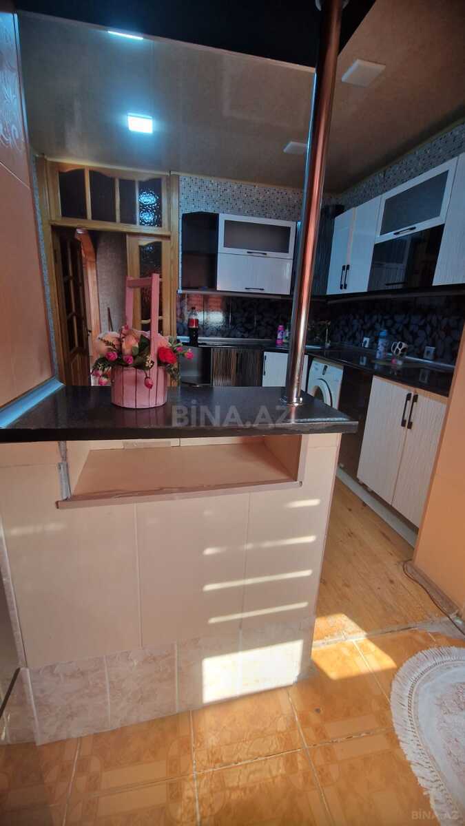 3 otaqlı Köhnə tikili, Həzi Aslanov m., Bakı