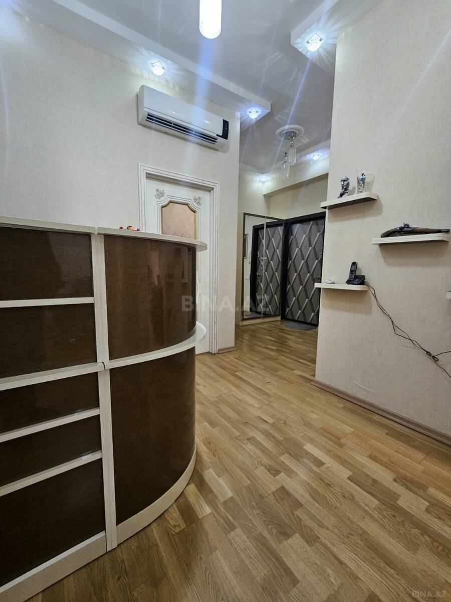 3 otaqlı Yeni tikili, İnşaatçılar m., Bakı