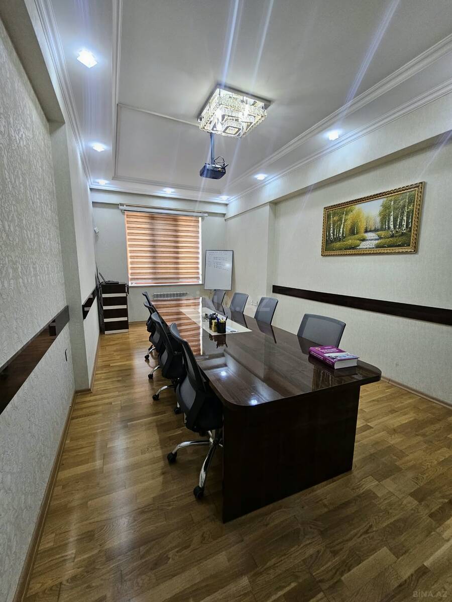 3 otaqlı Yeni tikili, İnşaatçılar m., Bakı