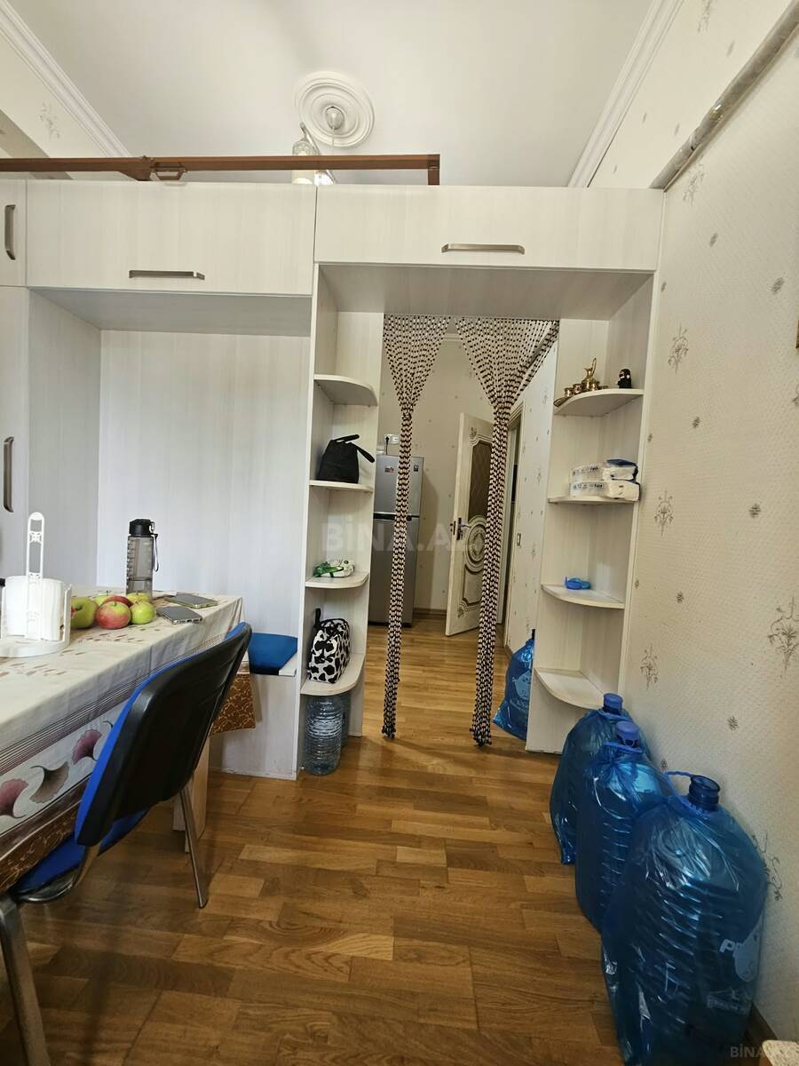 3 otaqlı Yeni tikili, İnşaatçılar m., Bakı