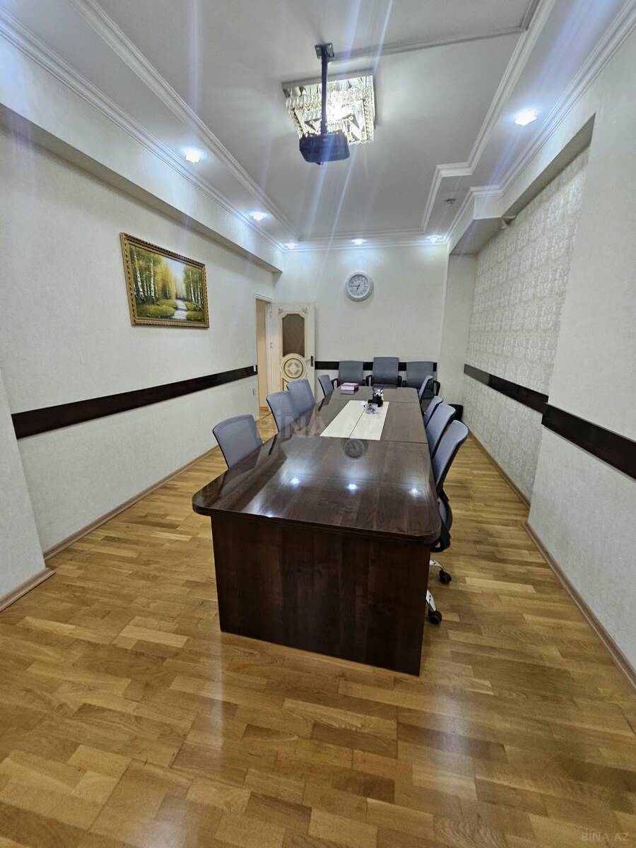 3 otaqlı Yeni tikili, İnşaatçılar m., Bakı