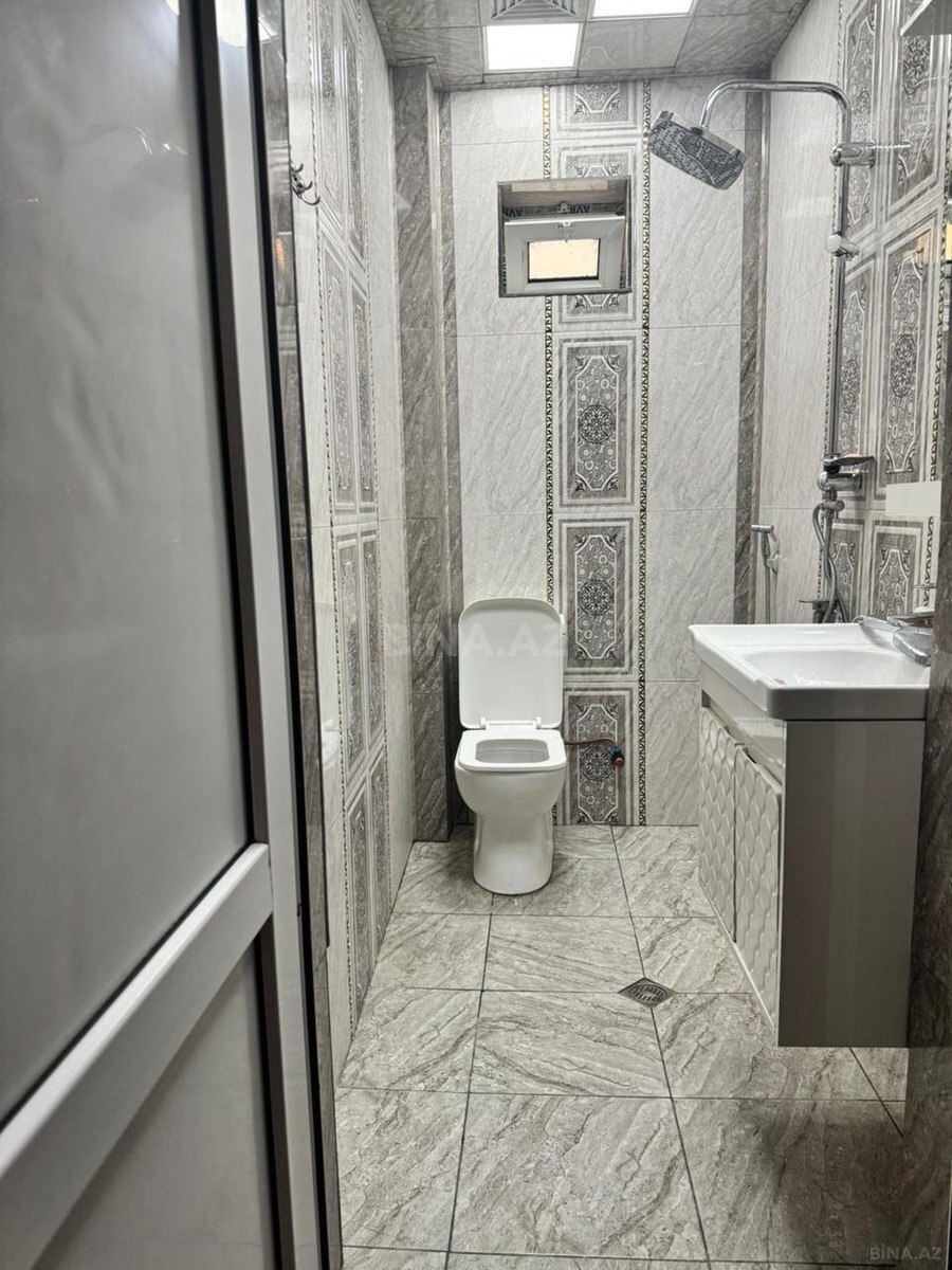 2 otaqlı Köhnə tikili, İnşaatçılar m., Bakı