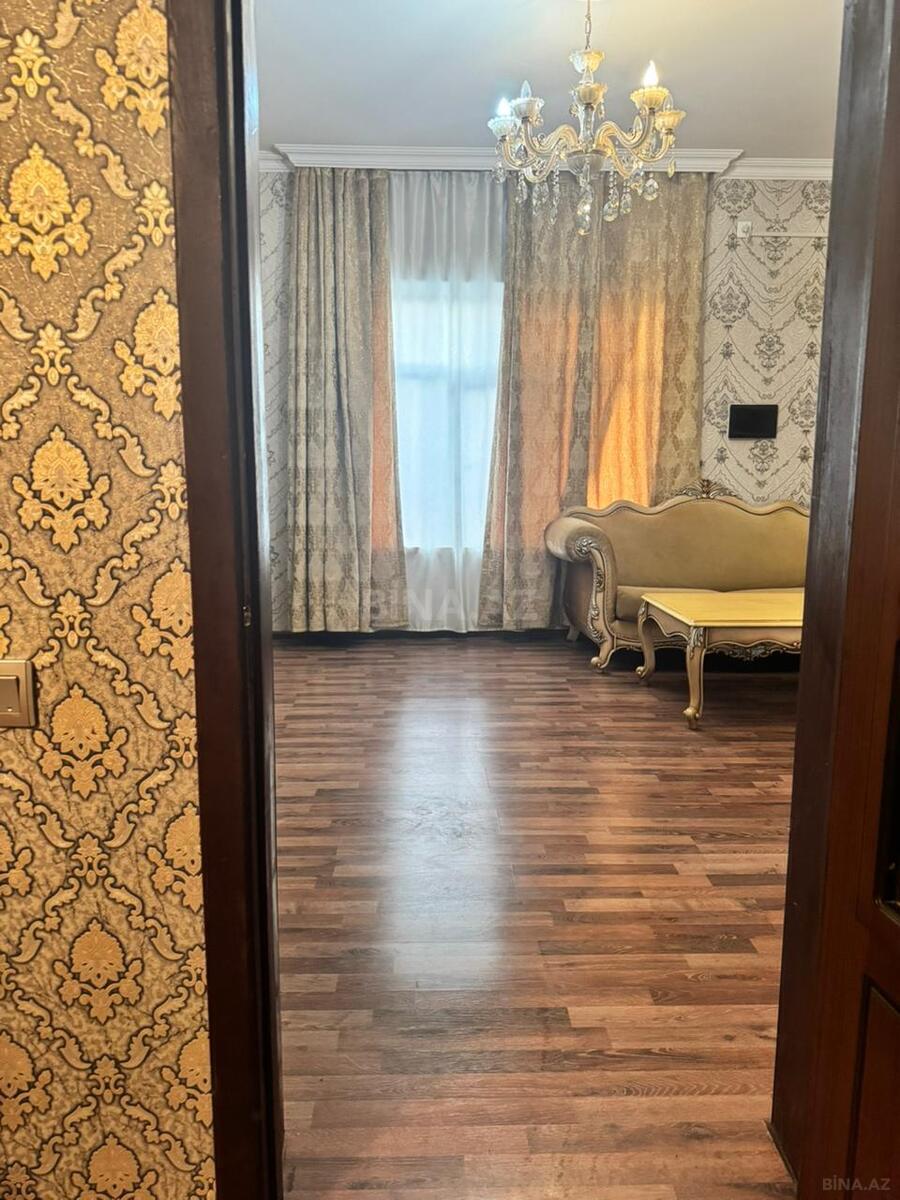 2 otaqlı Köhnə tikili, İnşaatçılar m., Bakı