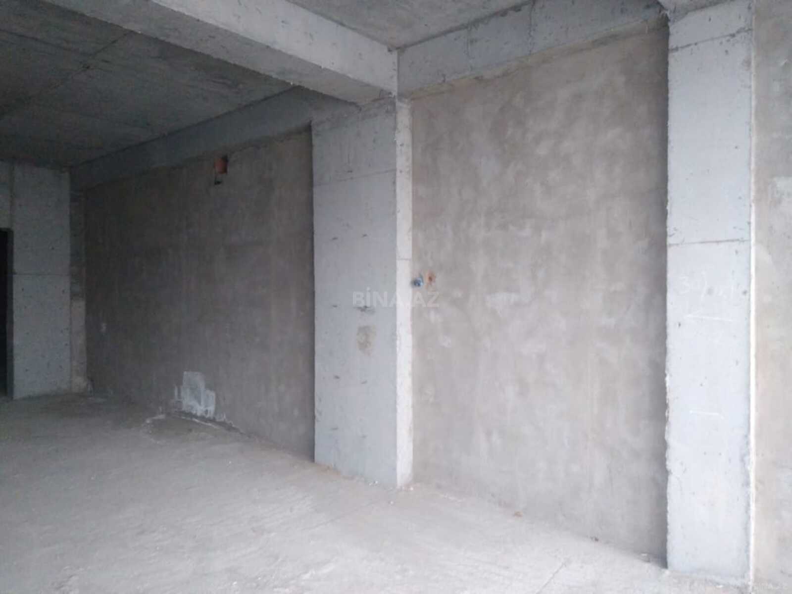 4 otaqlı Yeni tikili, Elmlər Akademiyası m., Bakı