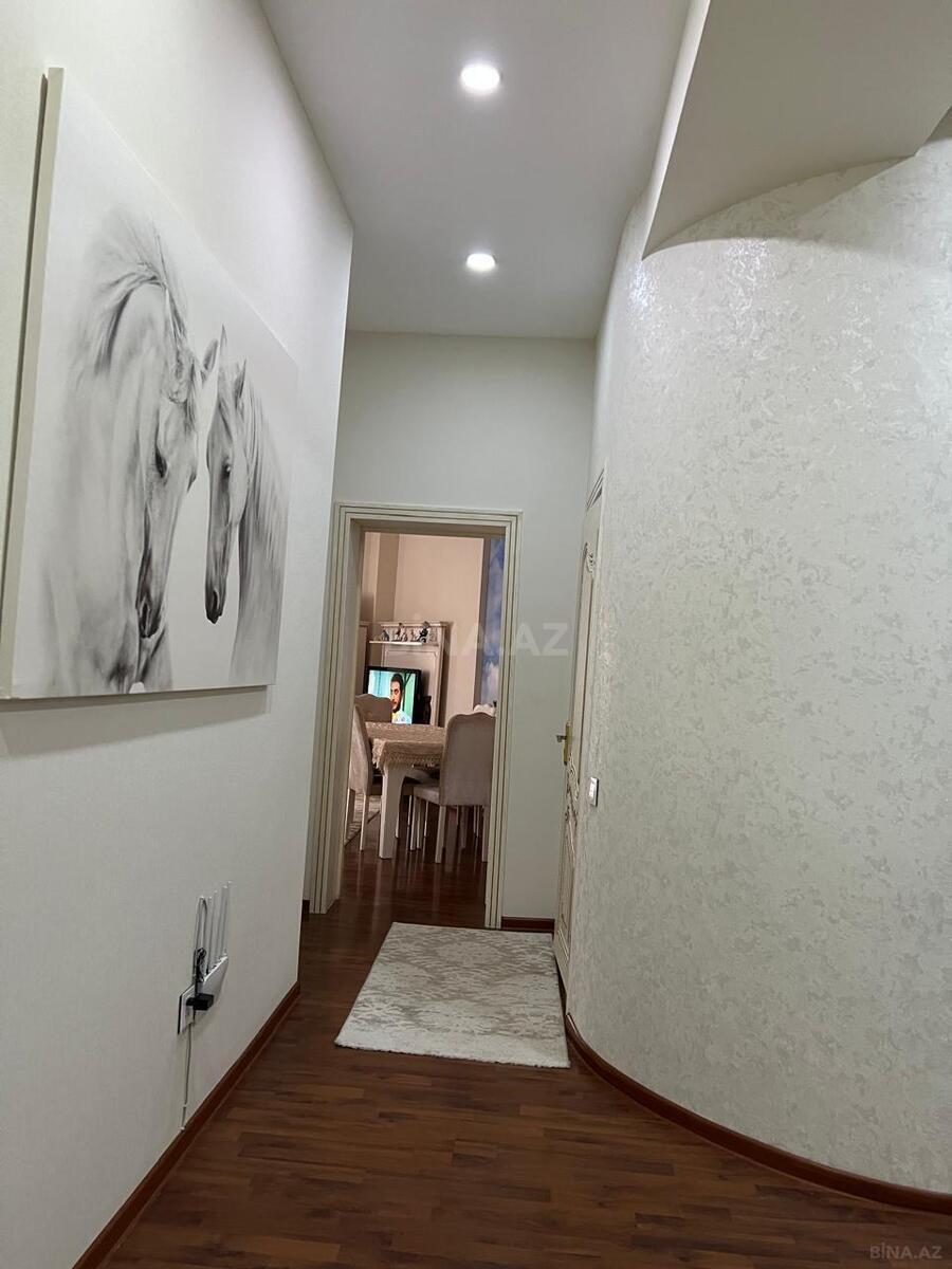 3 otaqlı Yeni tikili, 28 May m., Bakı