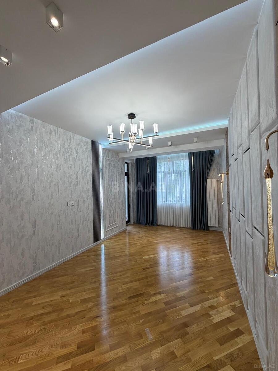 3 otaqlı Yeni tikili, Neftçilər m., Bakı