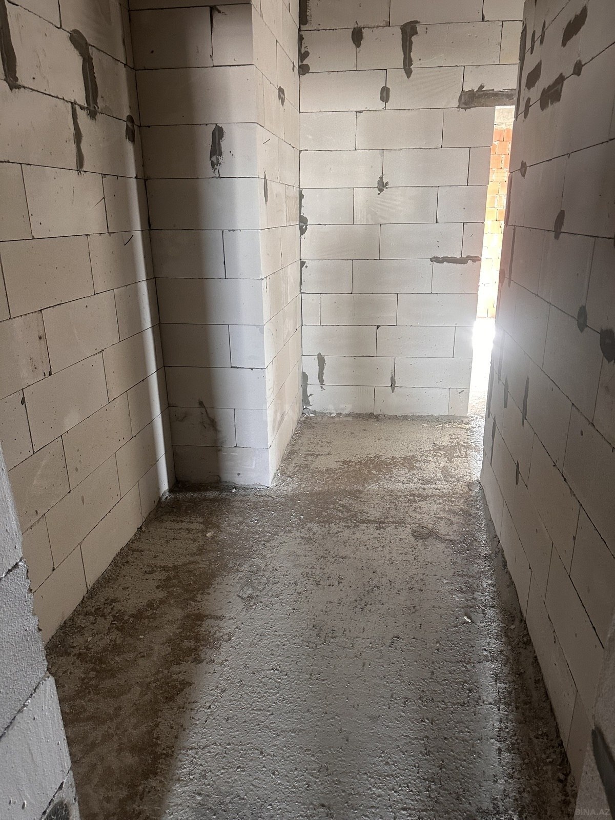 3 otaqlı Yeni tikili, Qara Qarayev m., Bakı