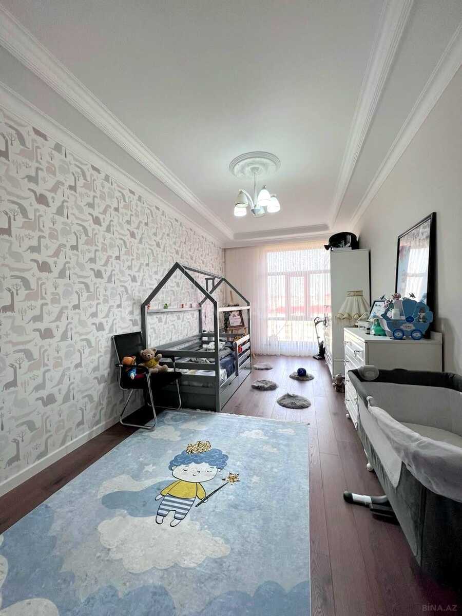 3 otaqlı Yeni tikili, Şah İsmayıl Xətai m., Bakı
