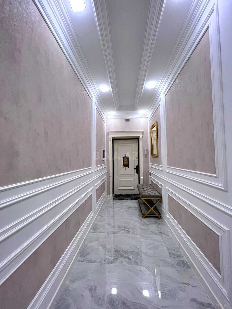 3 otaqlı Yeni tikili, Şah İsmayıl Xətai m., Bakı
