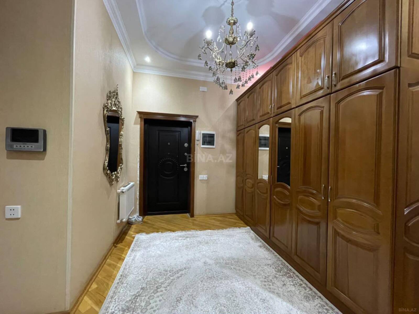 4 otaqlı Yeni tikili, Azadlıq Prospekti m., Bakı