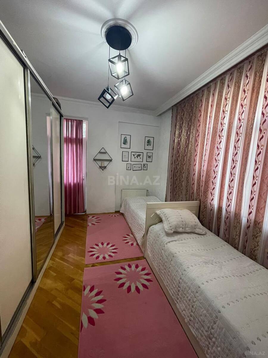 4 otaqlı Yeni tikili, Azadlıq Prospekti m., Bakı