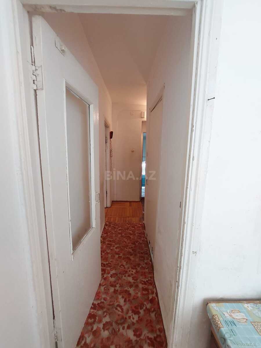 1 otaqlı Köhnə tikili, Neftçilər m., Bakı