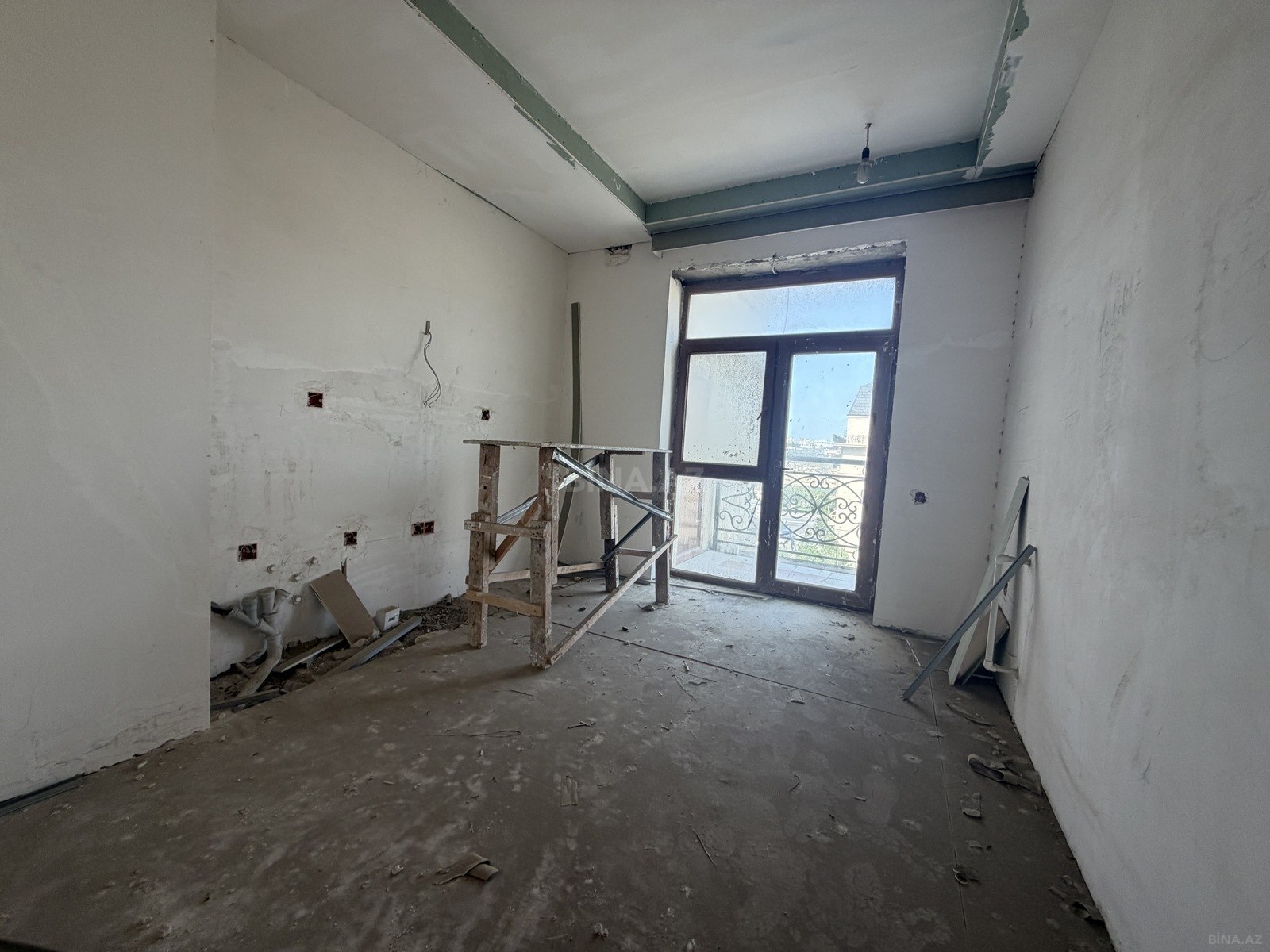 3 otaqlı Yeni tikili, Şah İsmayıl Xətai m., Bakı