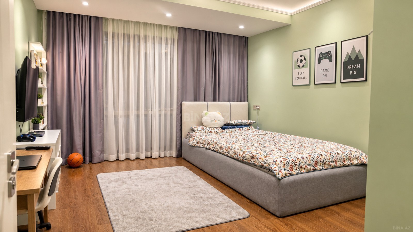 3 otaqlı Yeni tikili, Şah İsmayıl Xətai m., Bakı