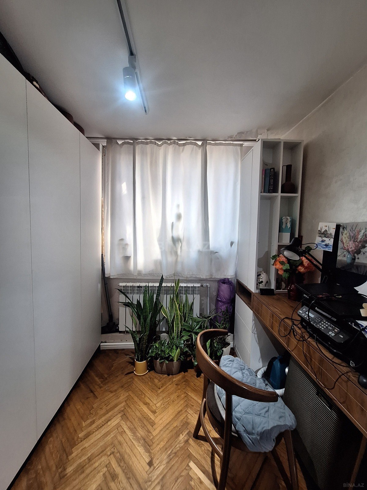 3 otaqlı Köhnə tikili, İnşaatçılar m., Bakı