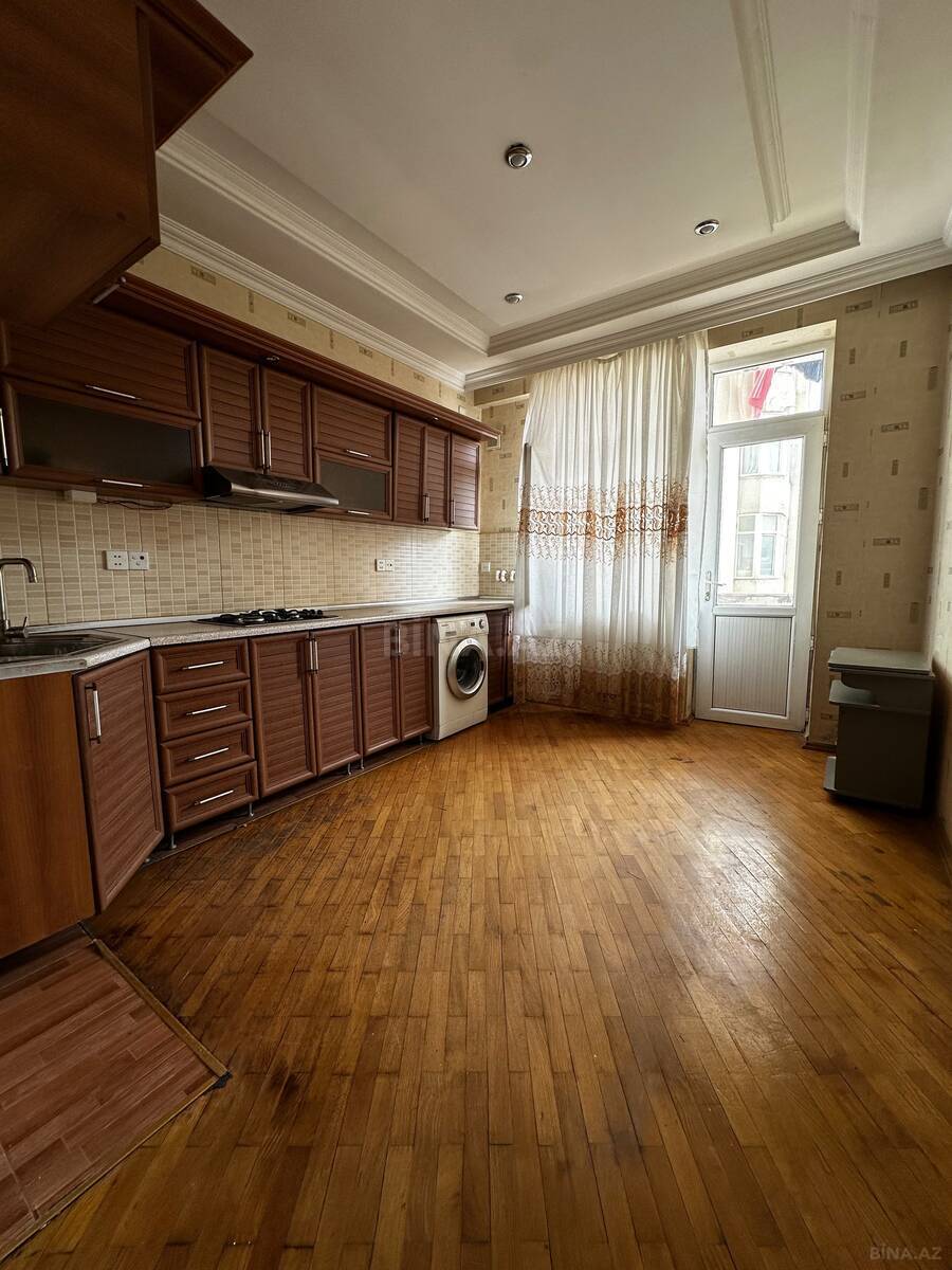 2 otaqlı Yeni tikili, İnşaatçılar m., Bakı