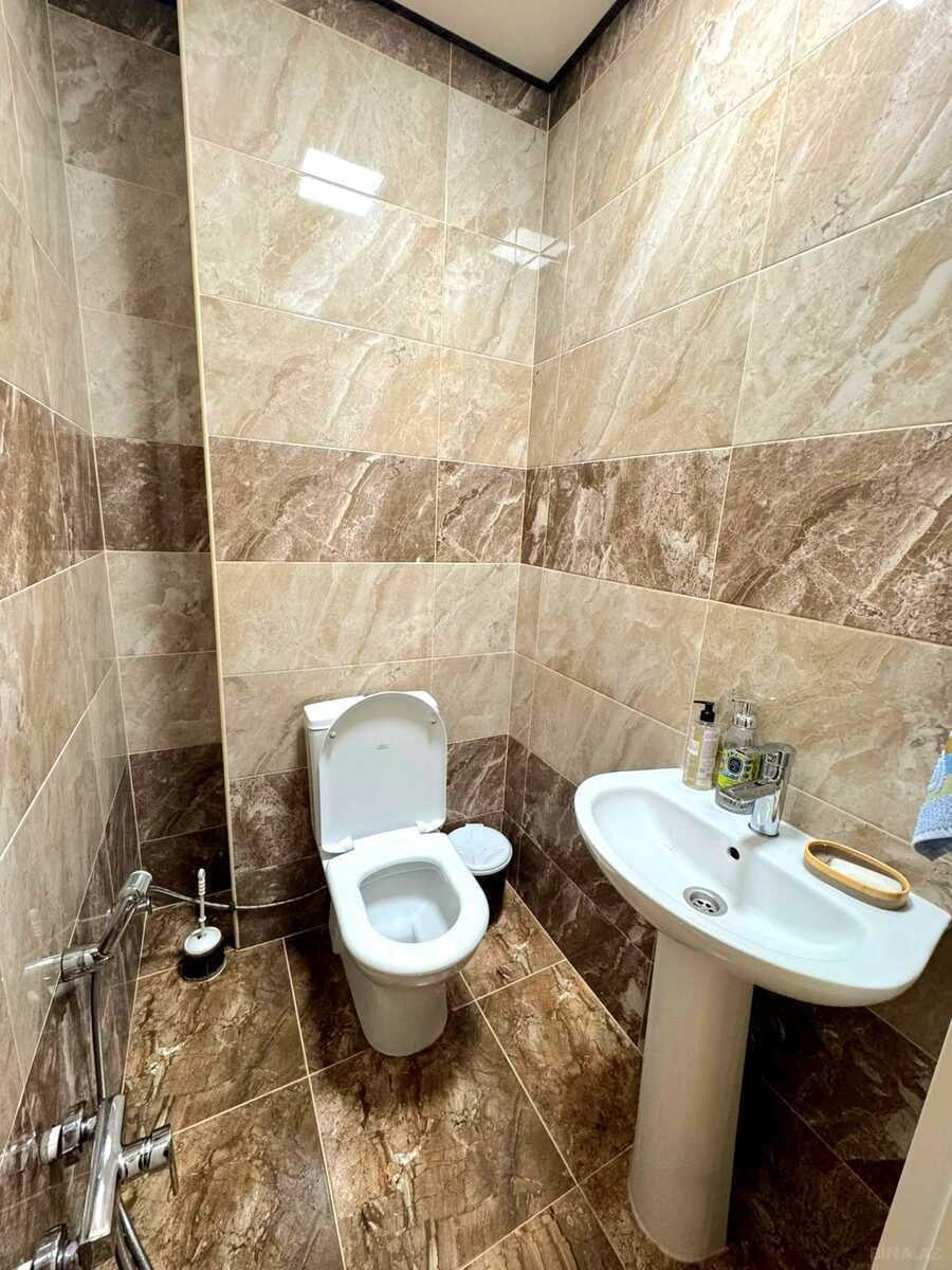 3 otaqlı Yeni tikili, Neftçilər m., Bakı