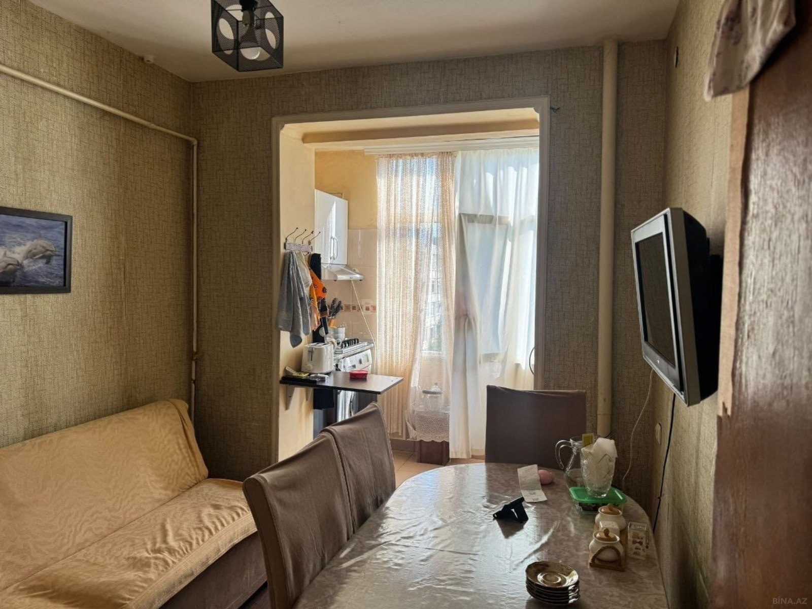 3 otaqlı Köhnə tikili, 8-ci mikrorayon q., Bakı