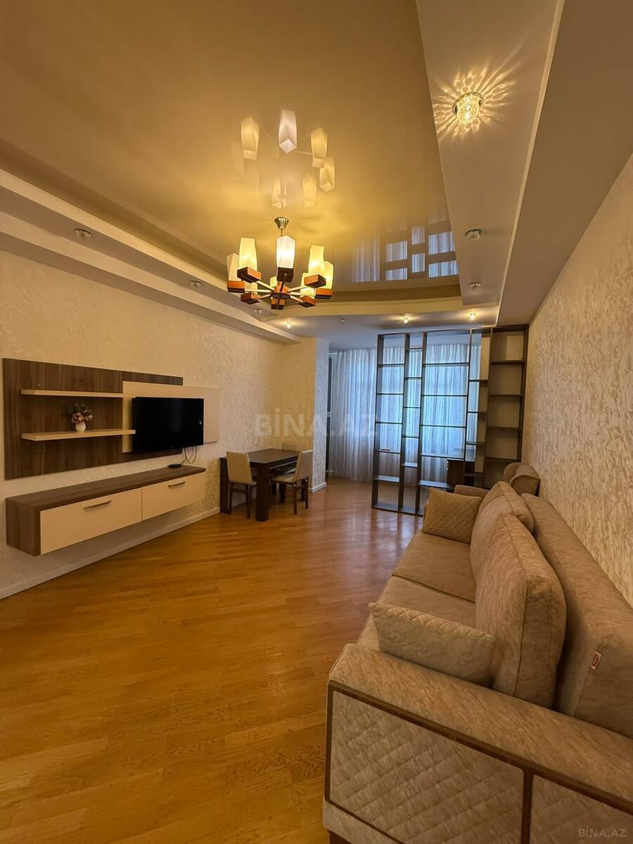 3 otaqlı Yeni tikili, Şah İsmayıl Xətai m., Bakı