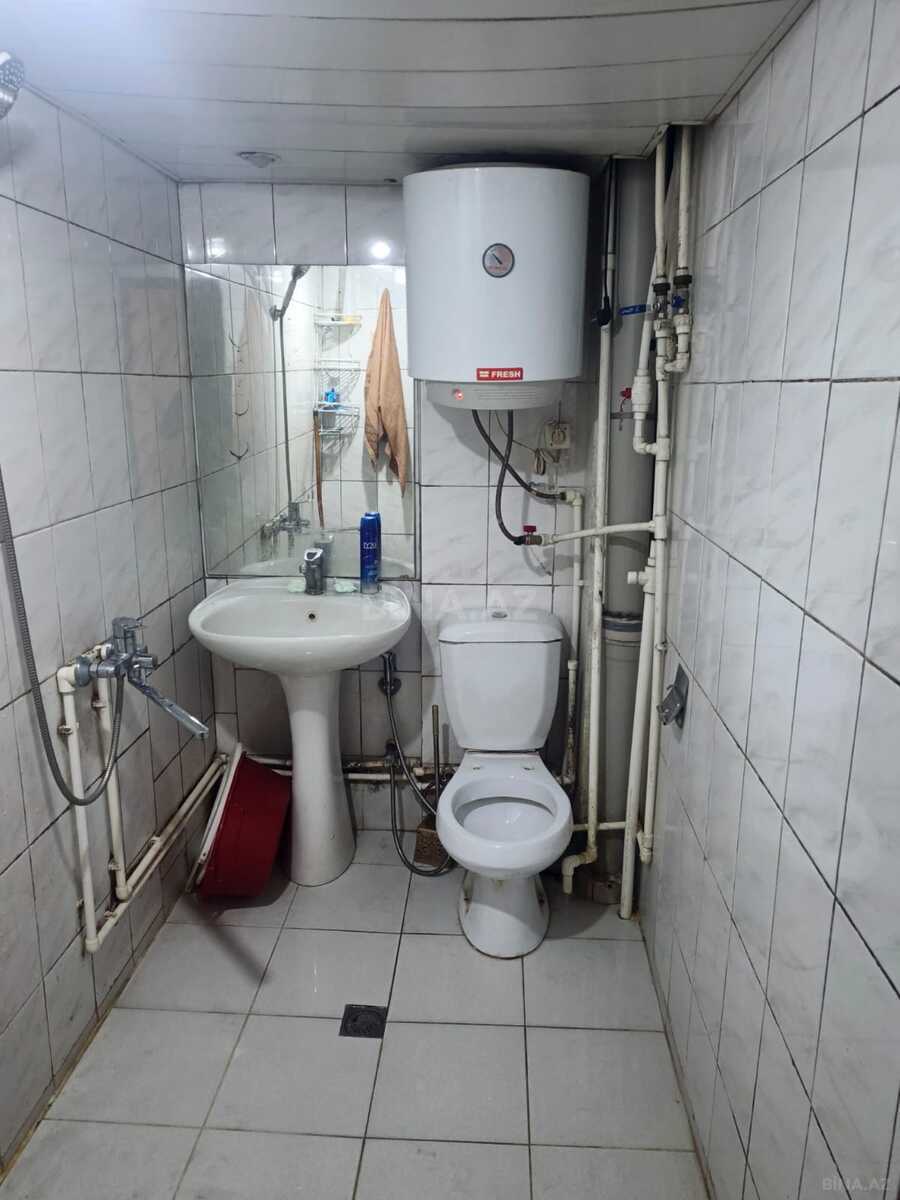2 otaqlı Köhnə tikili, İnşaatçılar m., Bakı