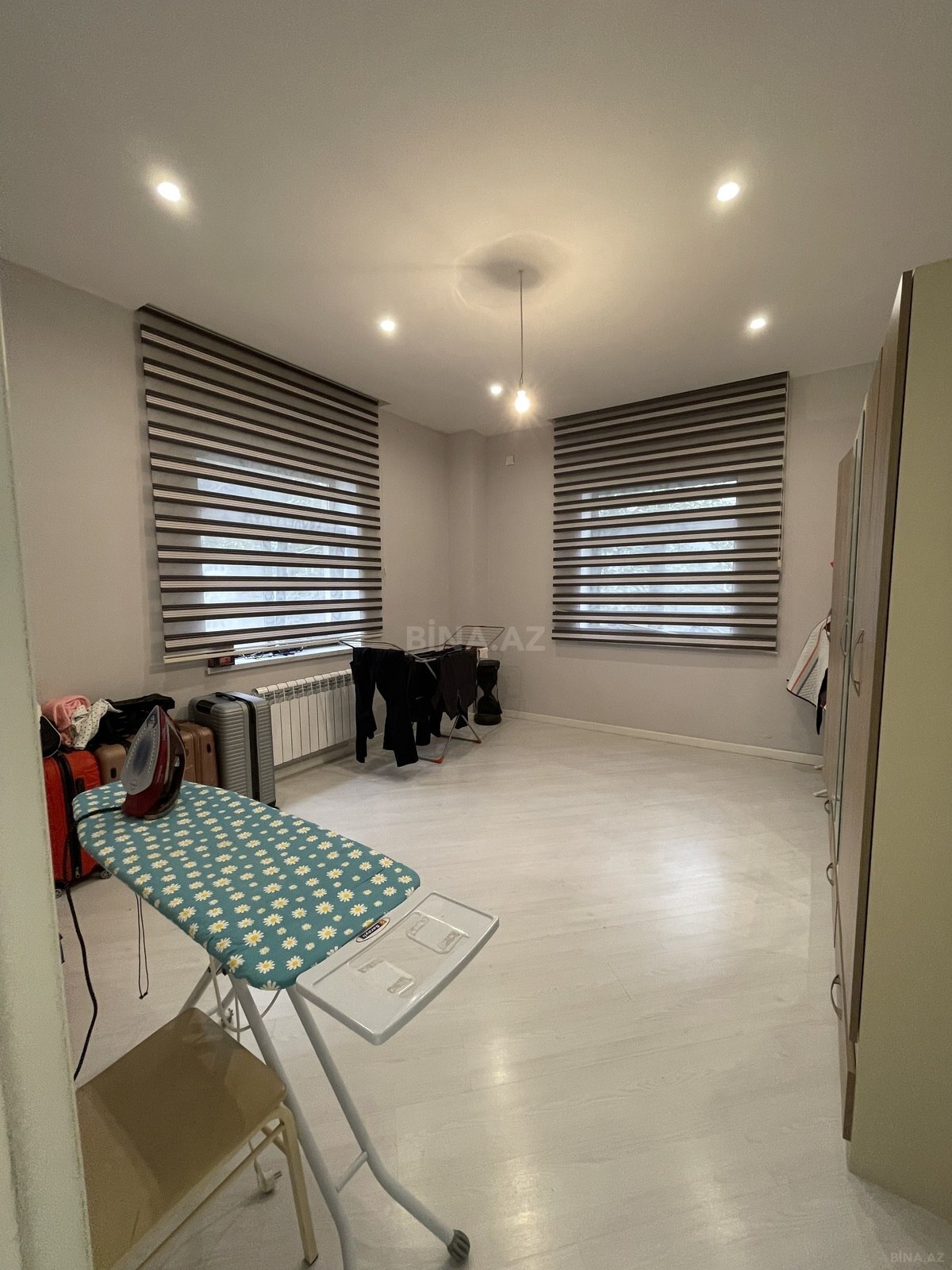 8 otaqlı Həyət evi/Bağ evi, Avtovağzal m., Bakı