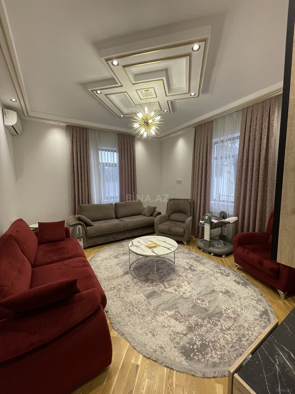8 otaqlı Həyət evi/Bağ evi, Avtovağzal m., Bakı