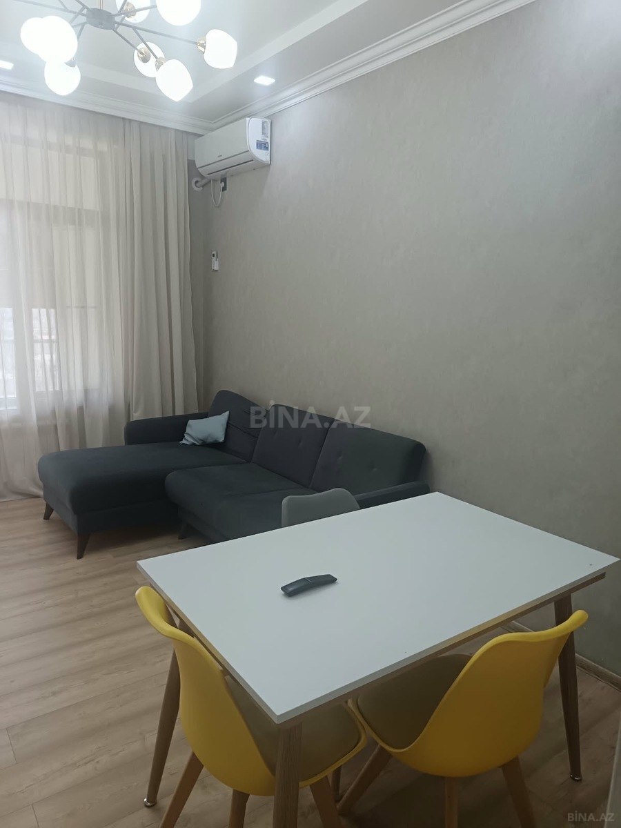 2 otaqlı Yeni tikili, Neftçilər m., Bakı
