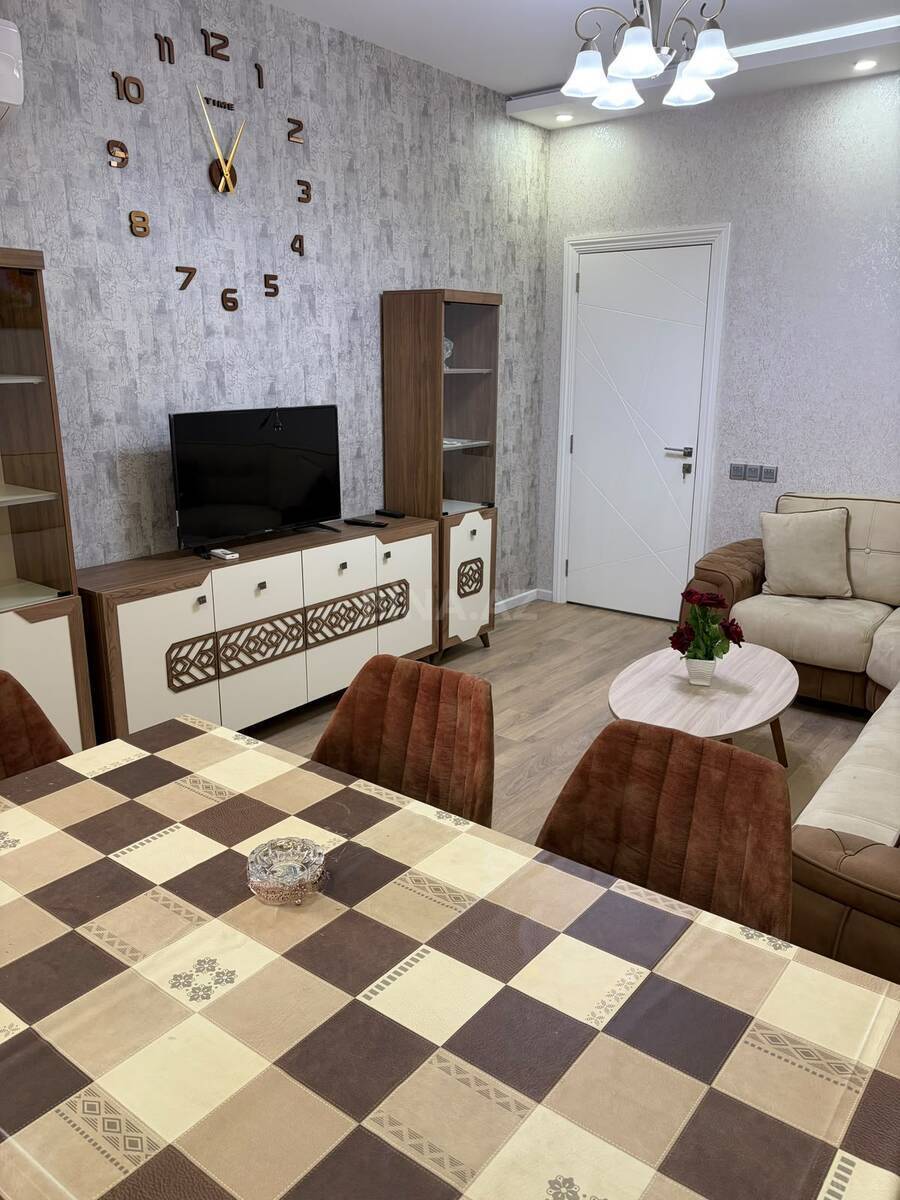 2 otaqlı Yeni tikili, Şah İsmayıl Xətai m., Bakı