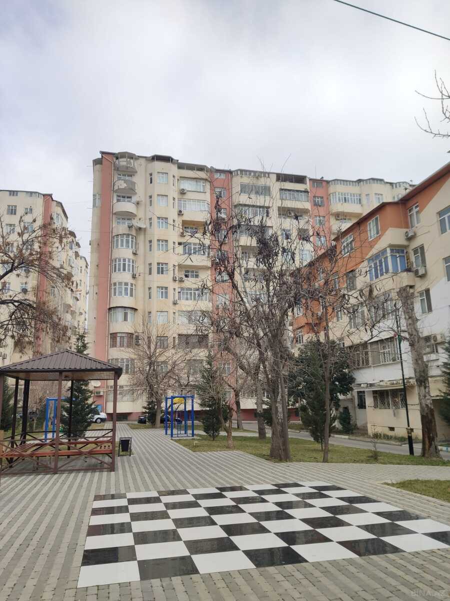 3 otaqlı Yeni tikili, Memar Əcəmi m., Bakı