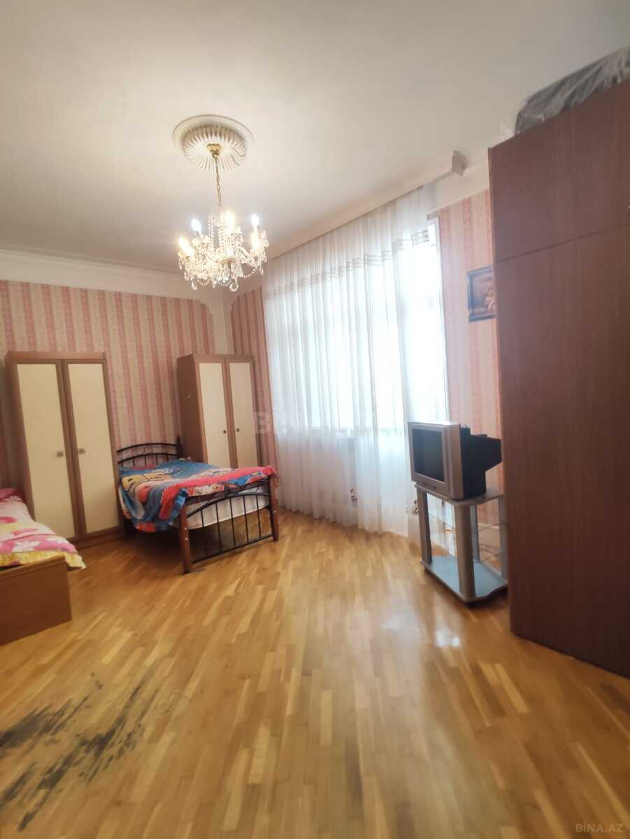 3 otaqlı Yeni tikili, Memar Əcəmi m., Bakı