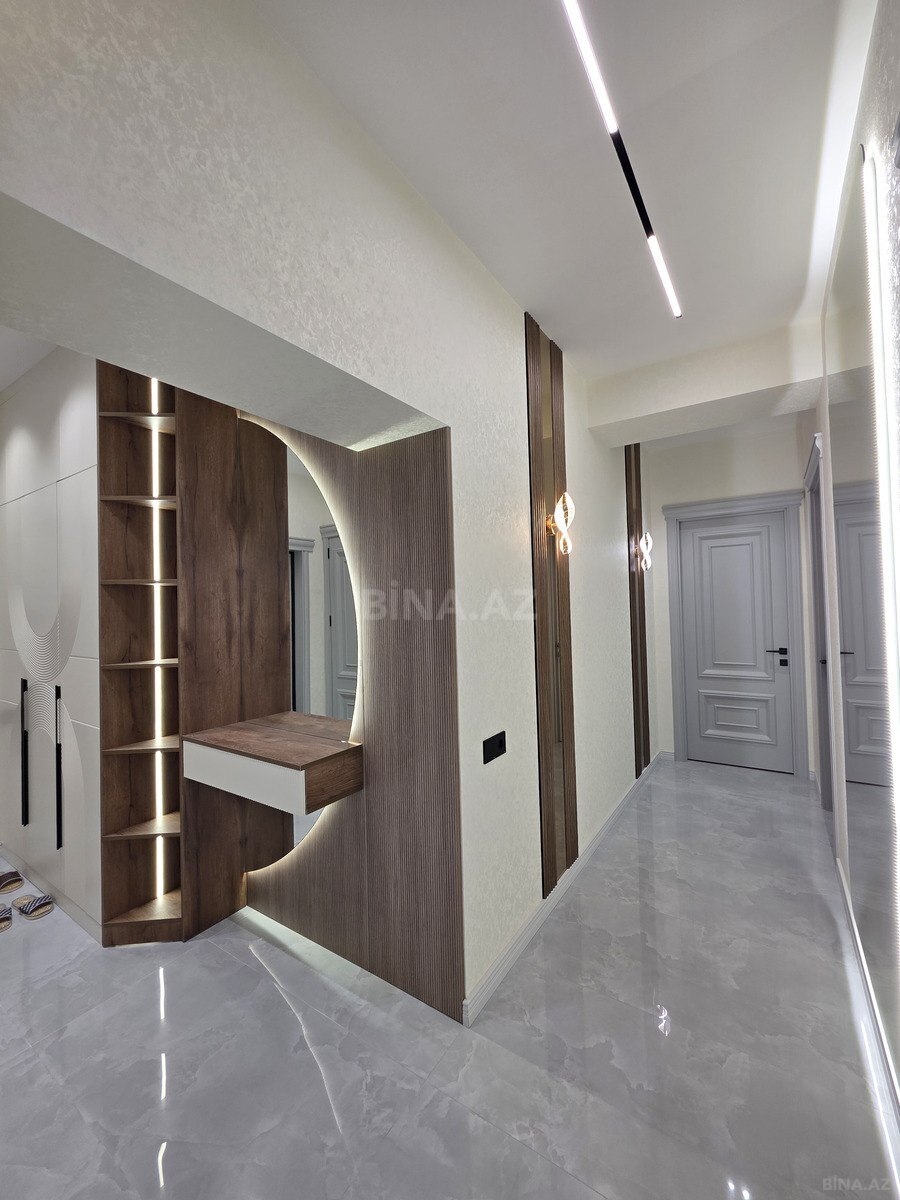 3 otaqlı Yeni tikili, Neftçilər m., Bakı