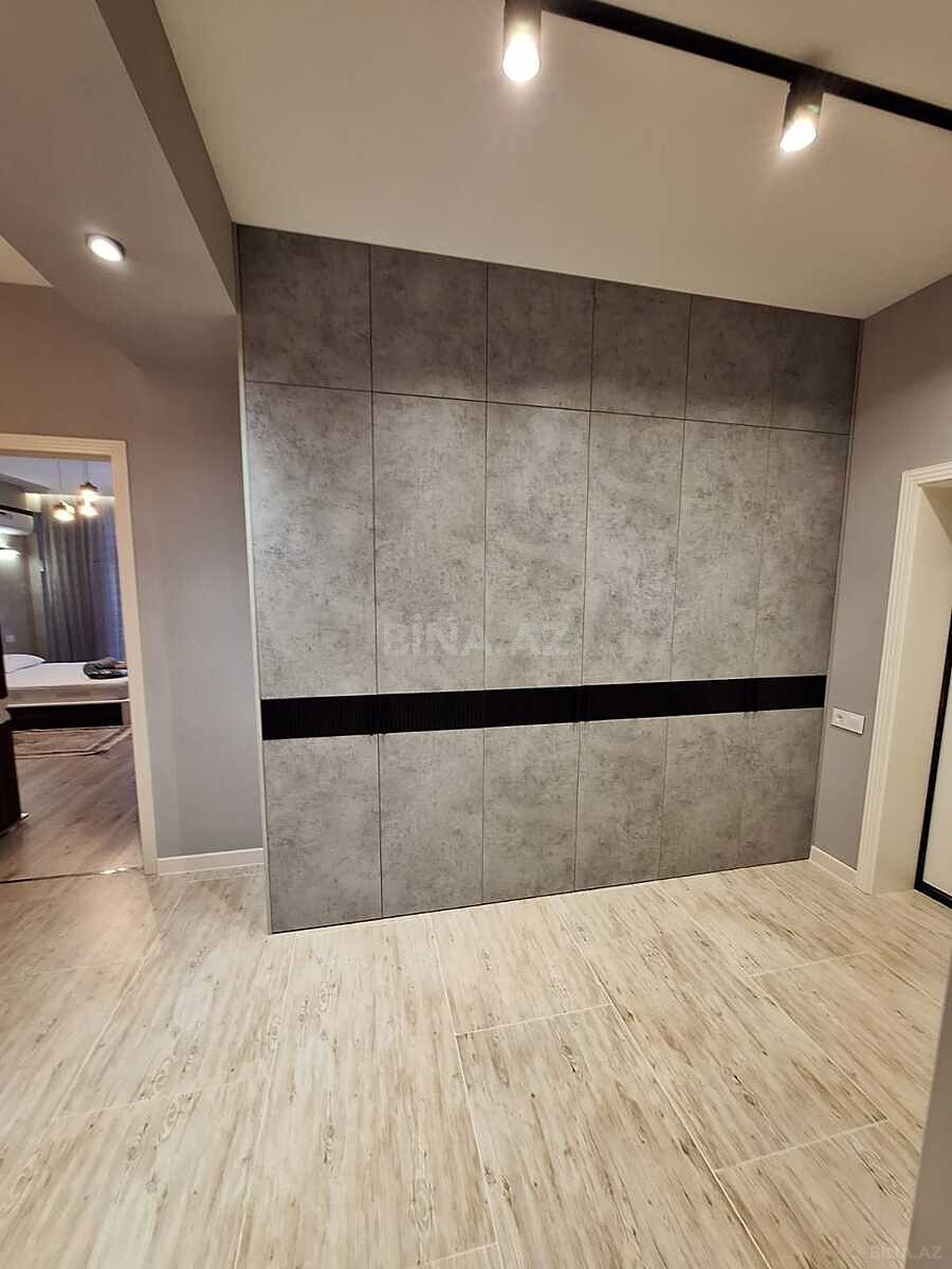 3 otaqlı Yeni tikili, Şah İsmayıl Xətai m., Bakı