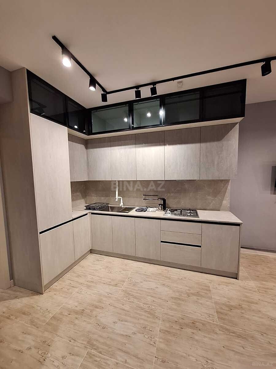 3 otaqlı Yeni tikili, Şah İsmayıl Xətai m., Bakı