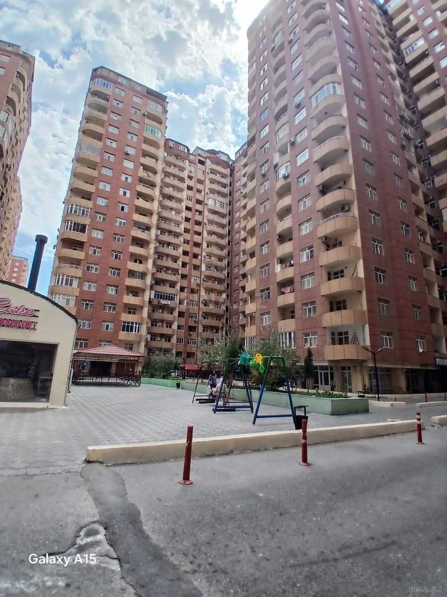 3 otaqlı Yeni tikili, İnşaatçılar m., Bakı