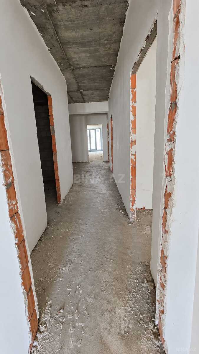 4 otaqlı Yeni tikili, Şah İsmayıl Xətai m., Bakı