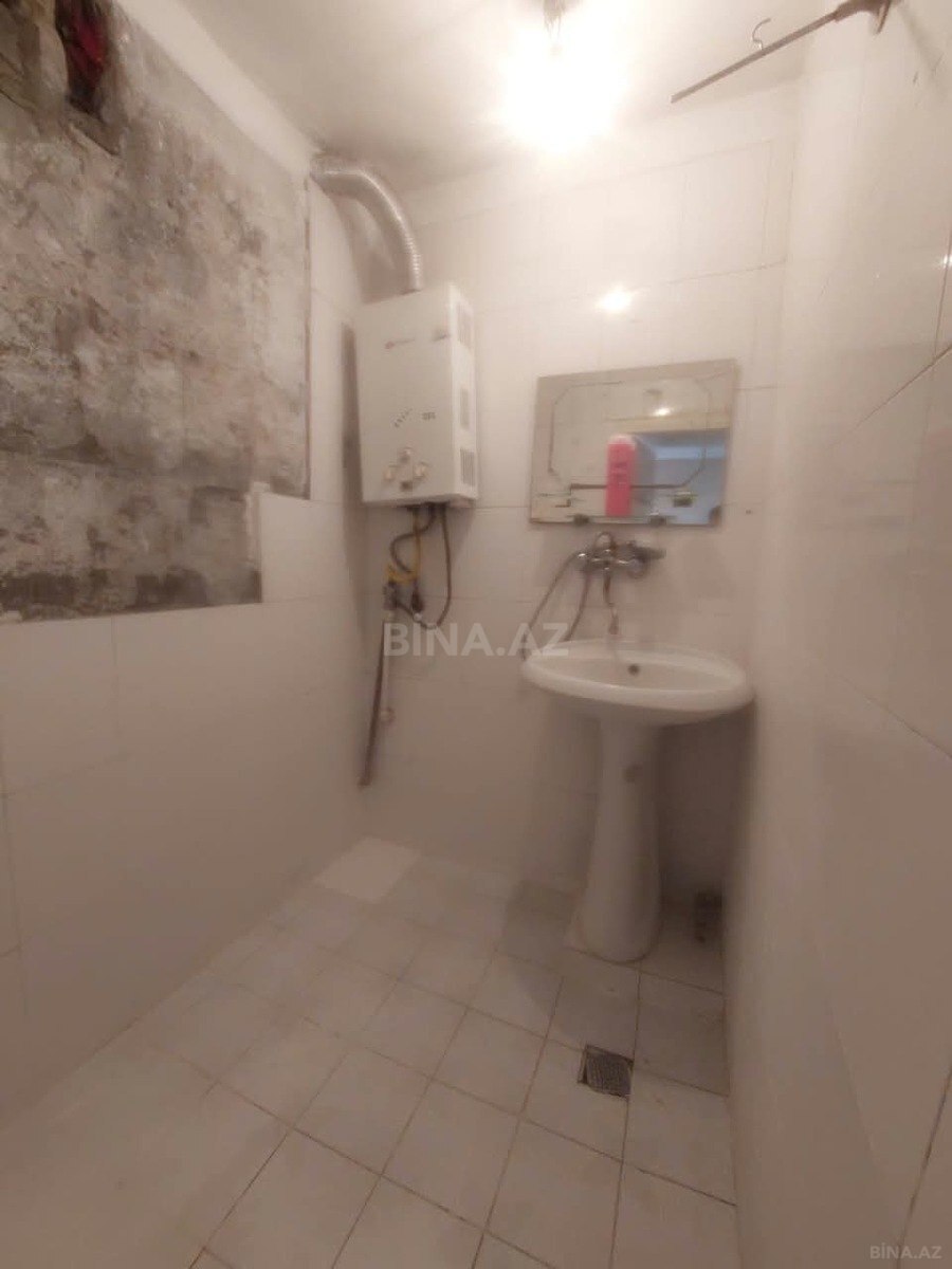2 otaqlı Köhnə tikili, Neftçilər m., Bakı