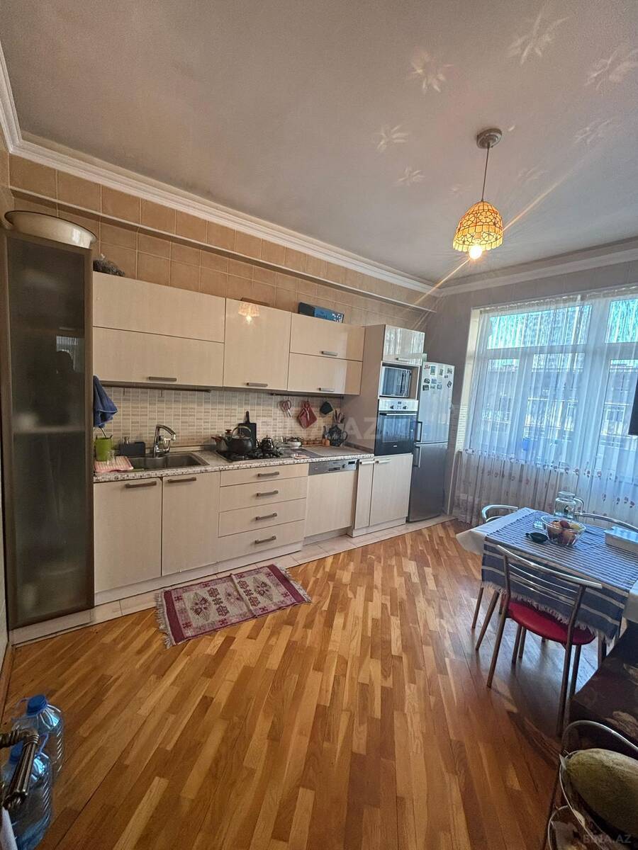 3 otaqlı Yeni tikili, Həzi Aslanov m., Bakı