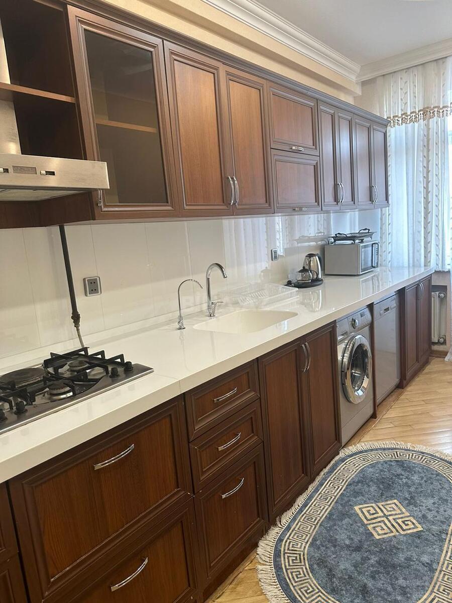 4 otaqlı Yeni tikili, Nəriman Nərimanov m., Bakı