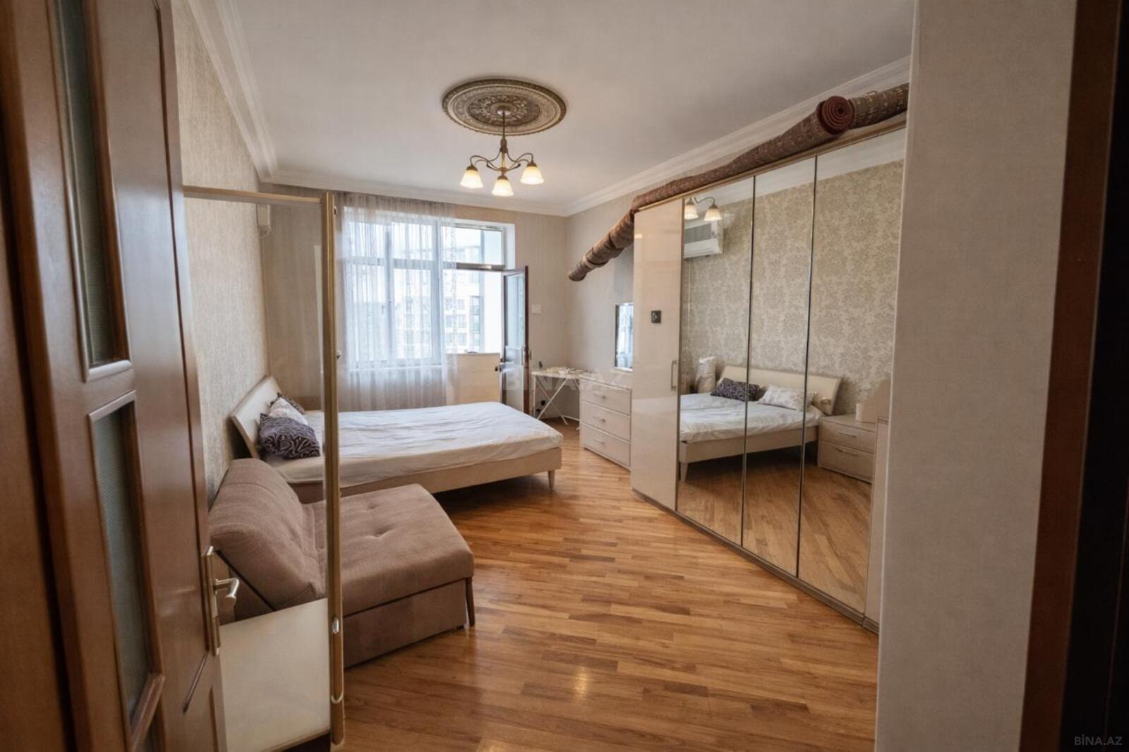 3 otaqlı Yeni tikili, İnşaatçılar m., Bakı