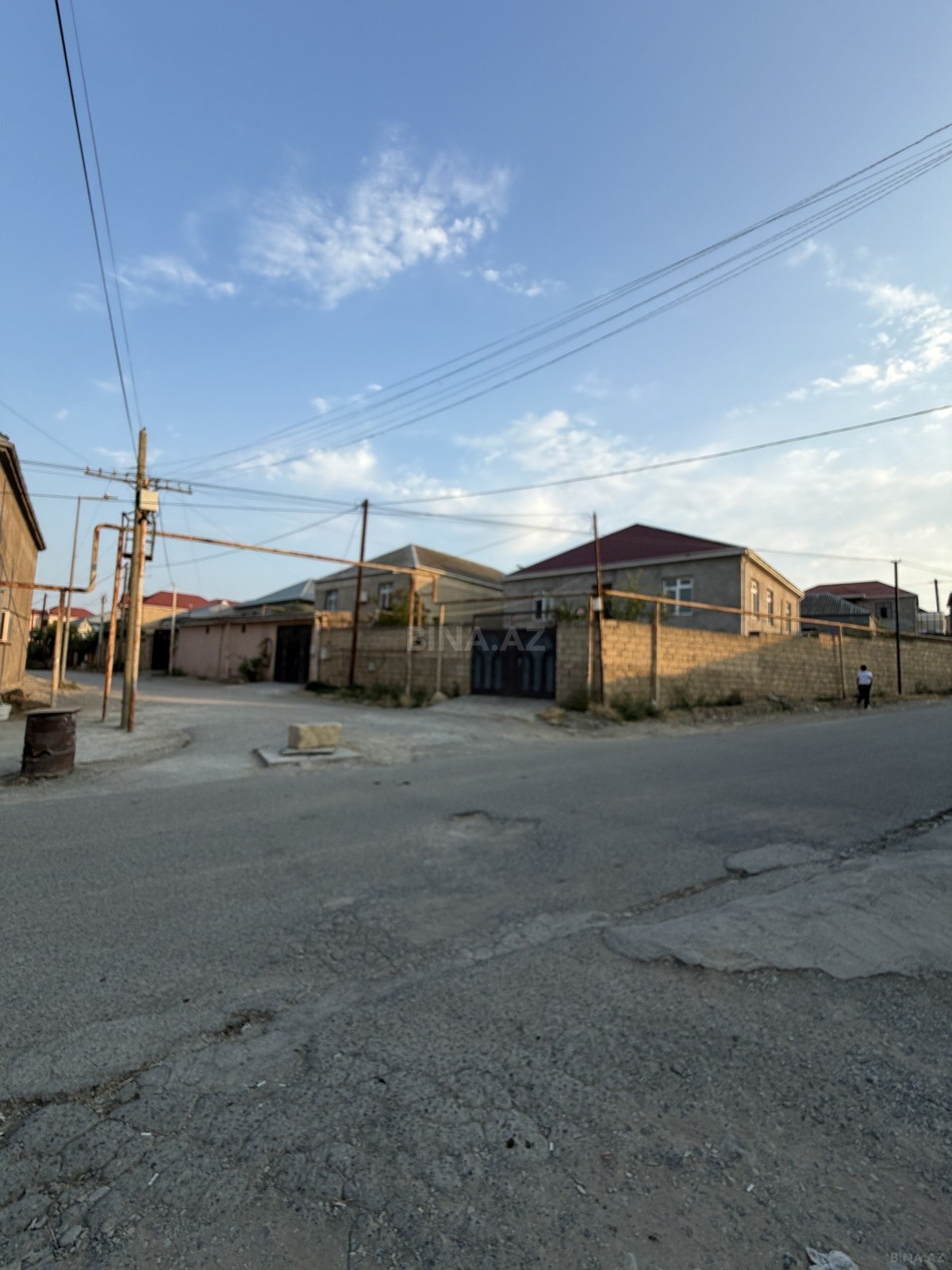 4 otaqlı Həyət evi/Bağ evi, Müşfiqabad q., Bakı