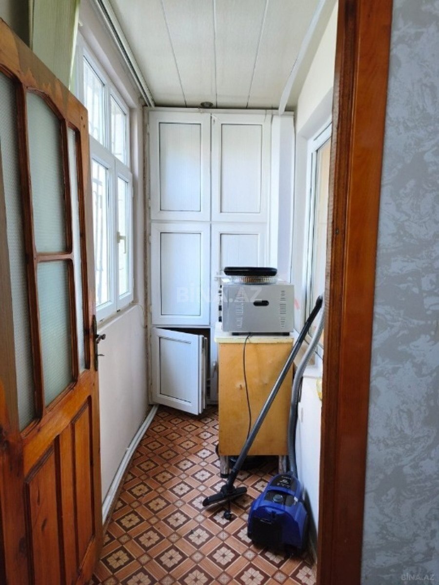 3 otaqlı Köhnə tikili, Əhmədli m., Bakı