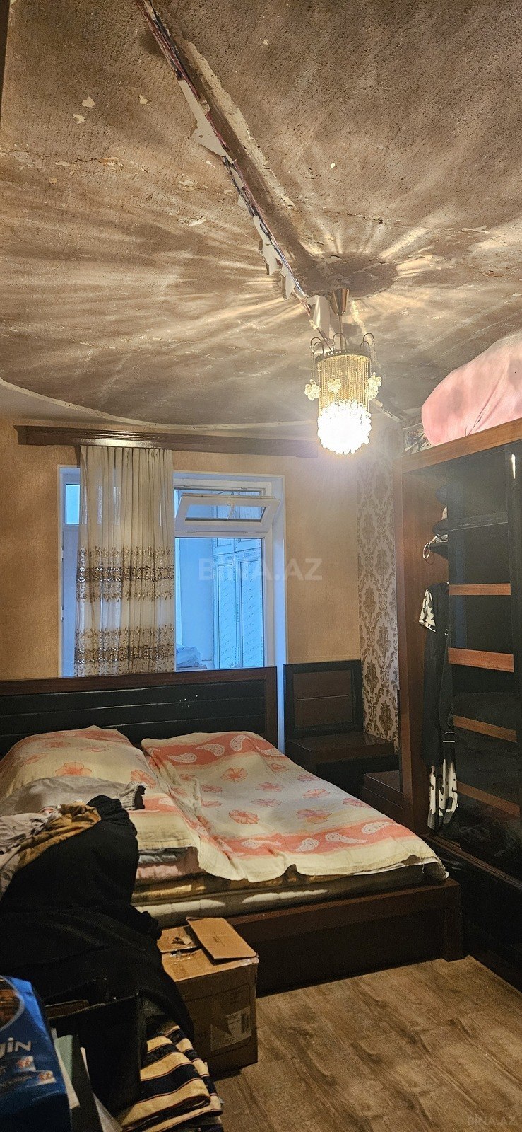 3 otaqlı Köhnə tikili, Qara Qarayev m., Bakı