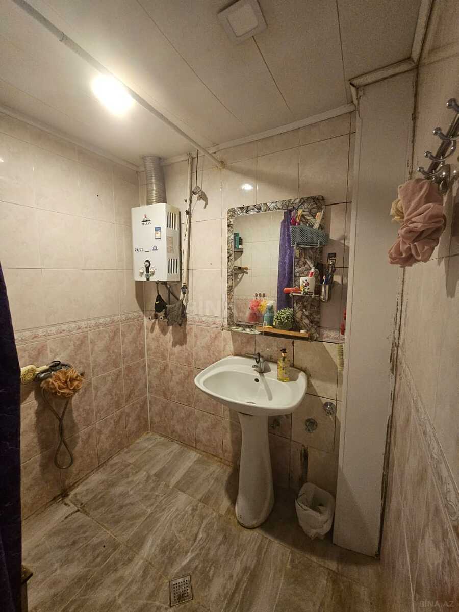 3 otaqlı Köhnə tikili, Suraxanı r., Bakı