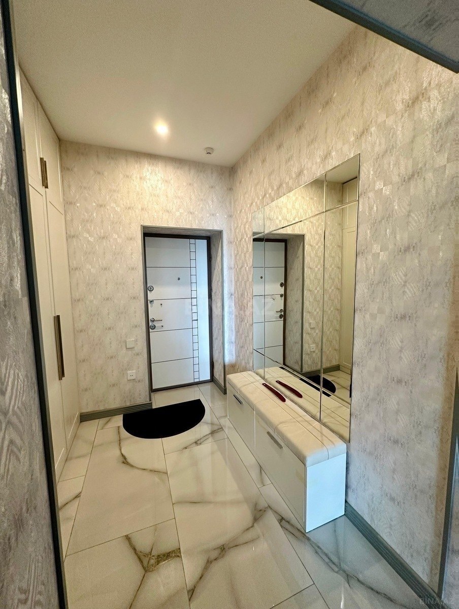 3 otaqlı Yeni tikili, 8 Noyabr m., Bakı