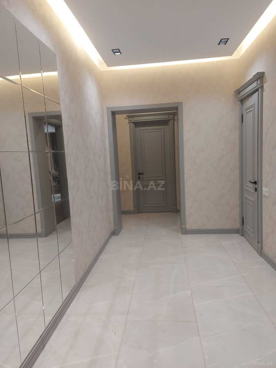 3 otaqlı Yeni tikili, İnşaatçılar m., Bakı