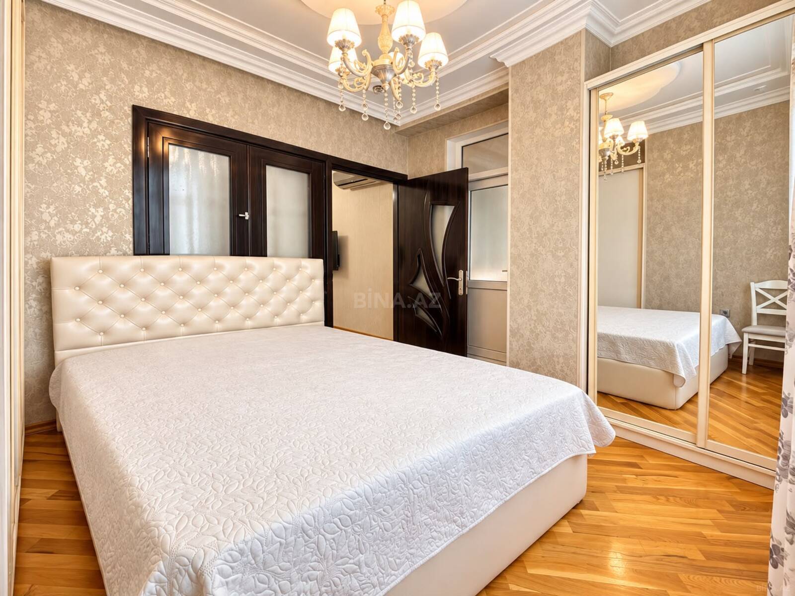 2 otaqlı Yeni tikili, 7-ci mikrorayon q., Bakı