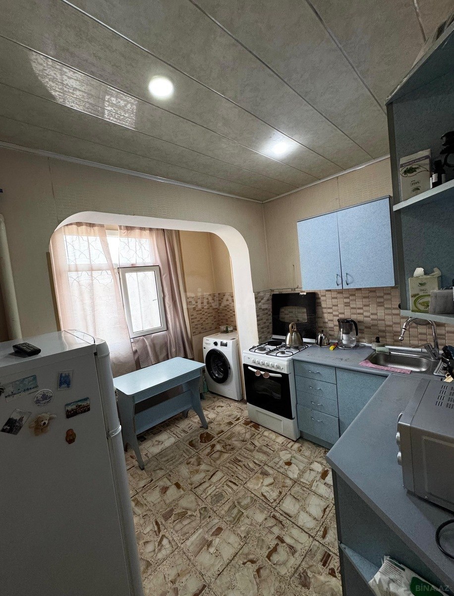 3 otaqlı Köhnə tikili, Əhmədli m., Bakı