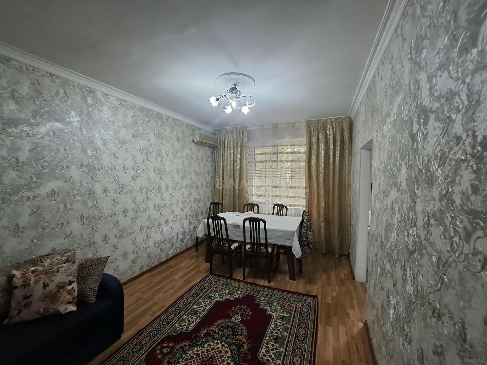 2 otaqlı Köhnə tikili, Memar Əcəmi m., Bakı