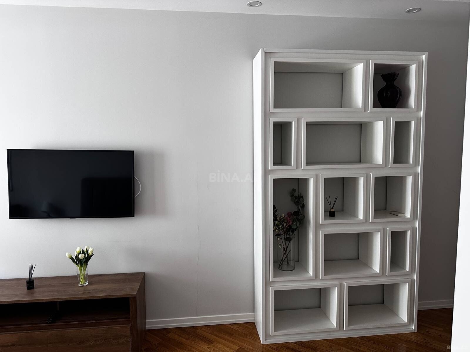 3 otaqlı Yeni tikili, Şah İsmayıl Xətai m., Bakı